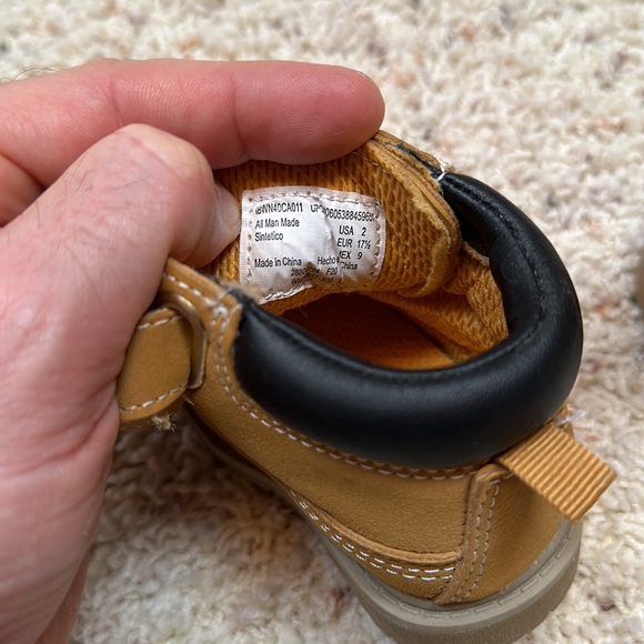 Baby/toddler size 2 wonder nation boots. - Picture 5 of 5